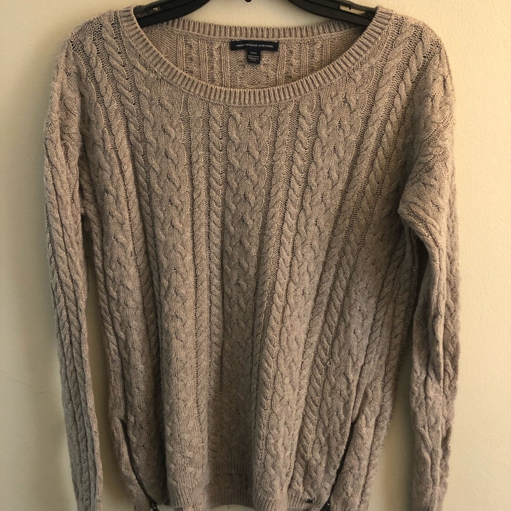 Woman’s American Eagle Light Brown Cable Sweater